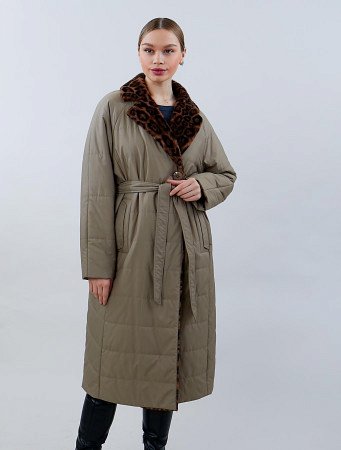 Пальто женское с искусственным мехом